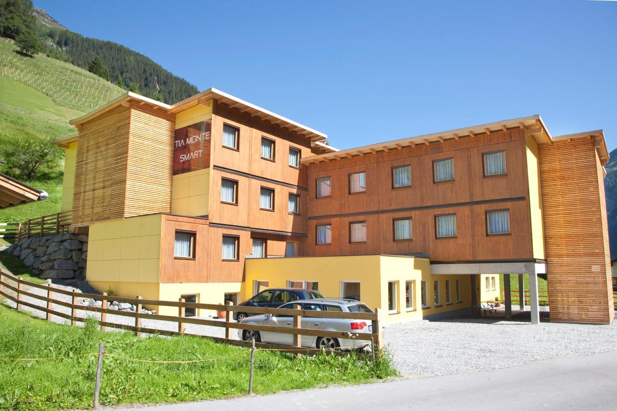 Hotel Tia Smart Natur Kaunertal Luaran gambar